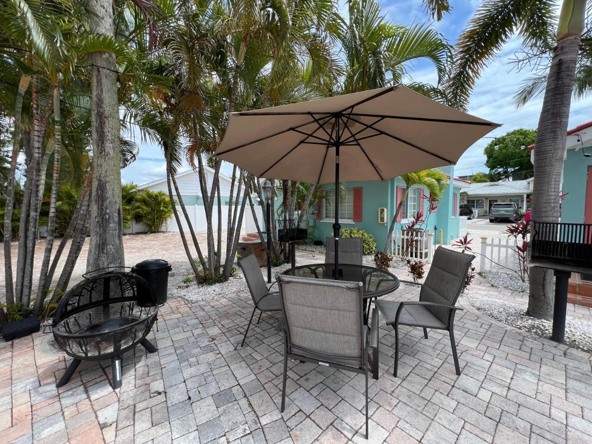 Blue Waters Treasure Island Hotel Exterior foto